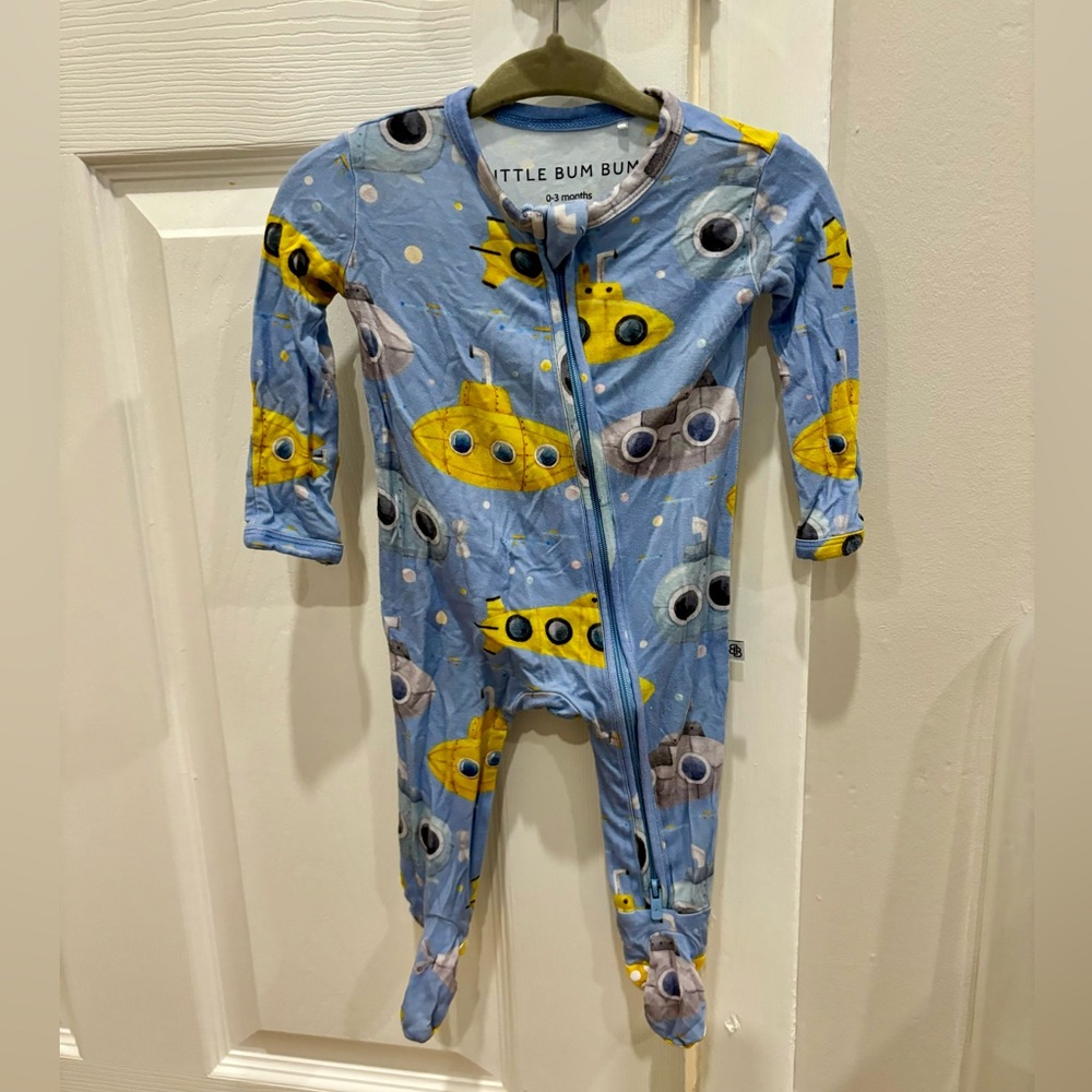 Bums & Roses Yellow Bumarine Zippered Footies